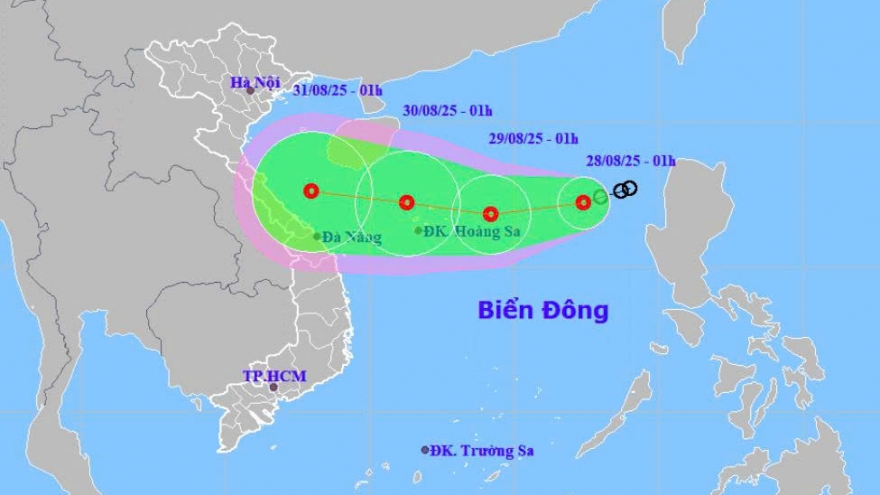 Tropical depression heads toward central Vietnam